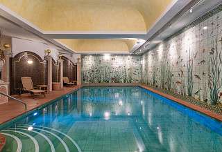 Hallenbad Sunstar Hotel Brissago